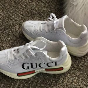 Gucci sneakers9.5